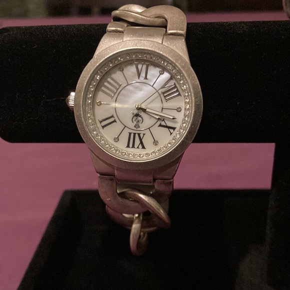 Necklace & Watch set - Picture 2 of 3